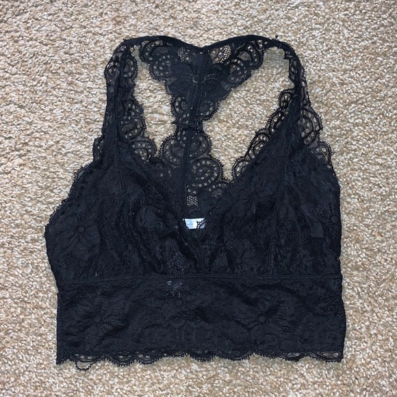 Small Black Out From Under Bralette - Picture 1 of 3